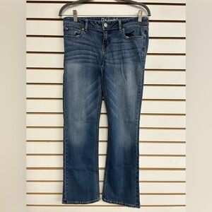 Aeropostale Chelsea Boot Cut‎ Jeans Size 8 short